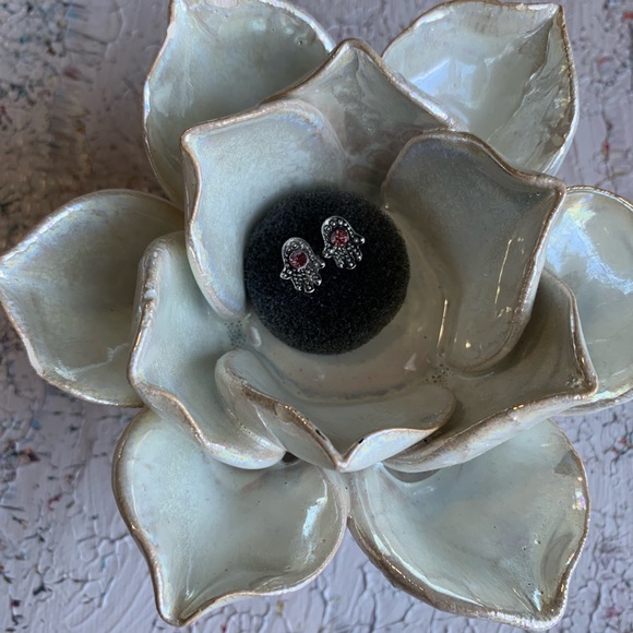 🕉🆕Dainty Hamsa Amethyst + Silver Stud Earrings - Picture 5 of 7